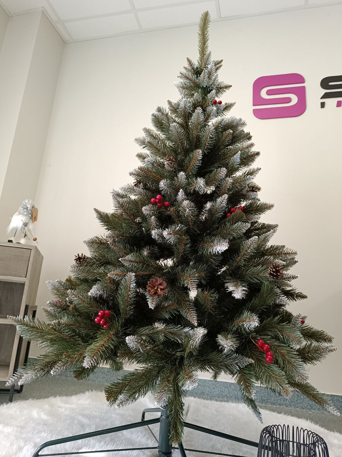 Brad artificial Christmas Deluxe by Sersimo, Frasin de Munte, 2D, 150cm