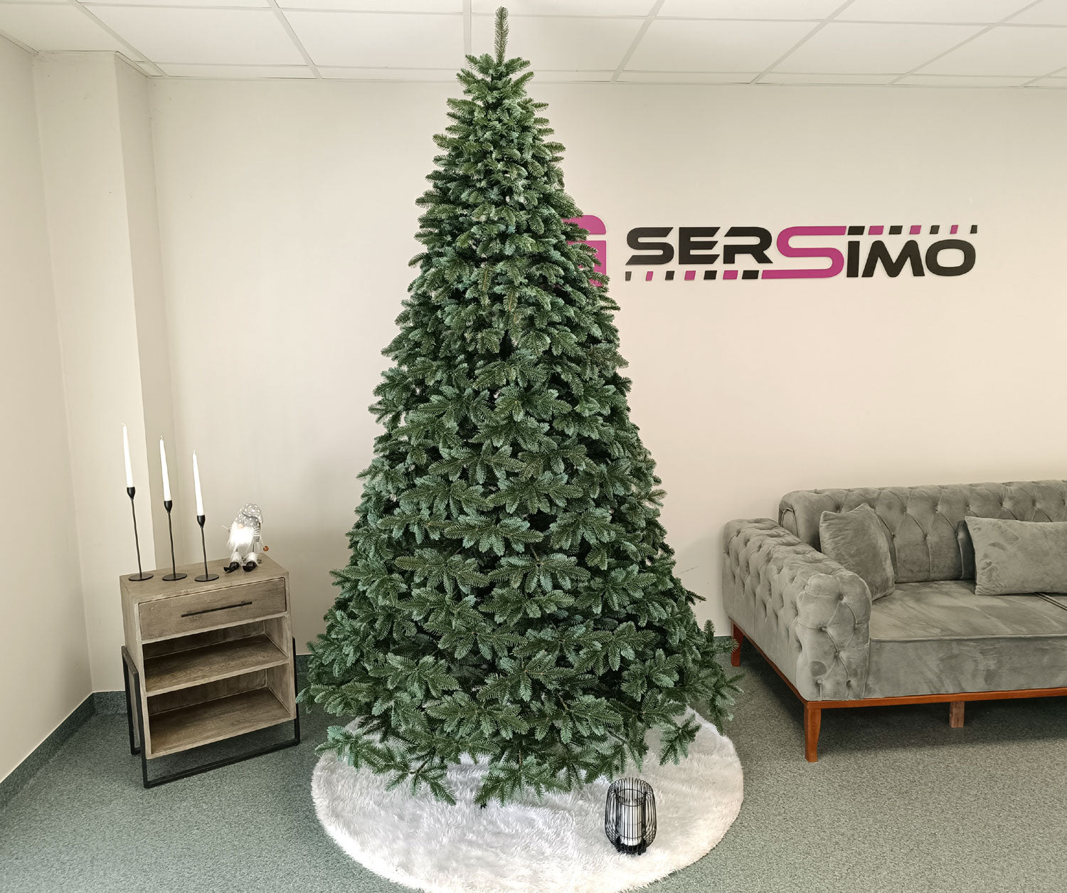 Brad artificial Christmas Deluxe by Sersimo, Canada argintiu, 3D, 250cm