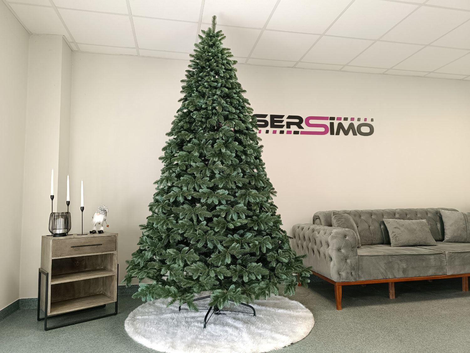 Brad artificial Christmas Deluxe by Sersimo, Canada argintiu, 3D, 250cm