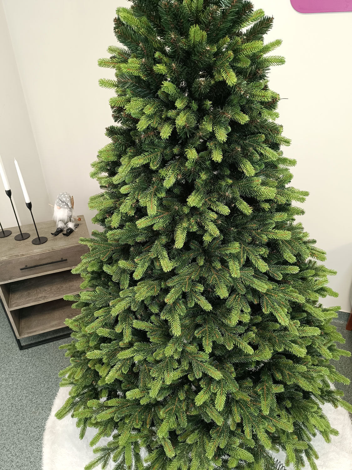 Brad artificial Christmas Deluxe by Sersimo, Carpati cu varfuri verzi, 2D+3D, 210cm
