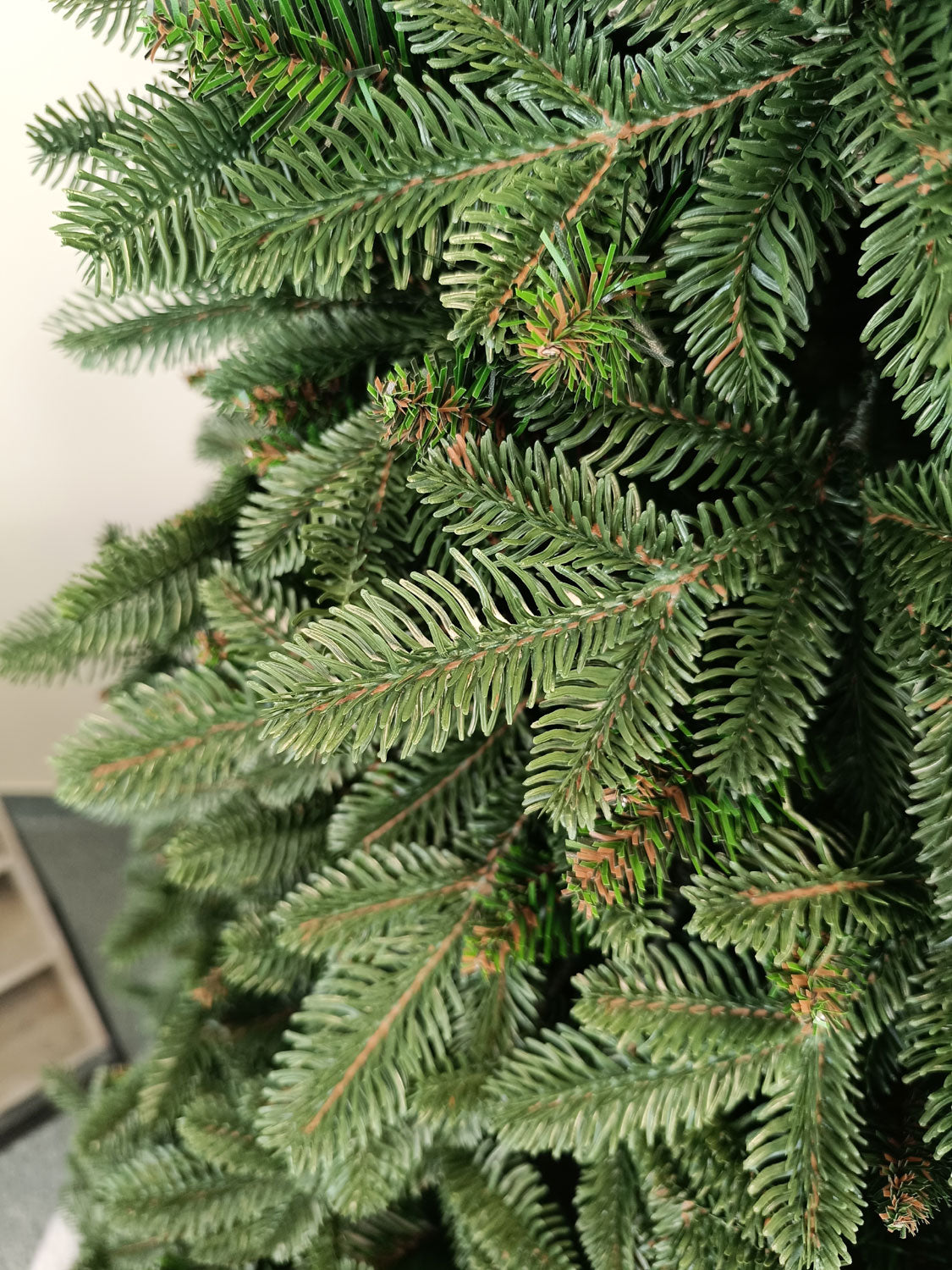Brad artificial Christmas Deluxe by Sersimo, Canada Mix, 2D+3D, 180cm