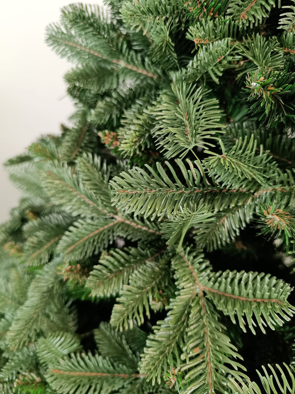 Brad artificial Christmas Deluxe by Sersimo, Canada Mix, 2D+3D, 230cm