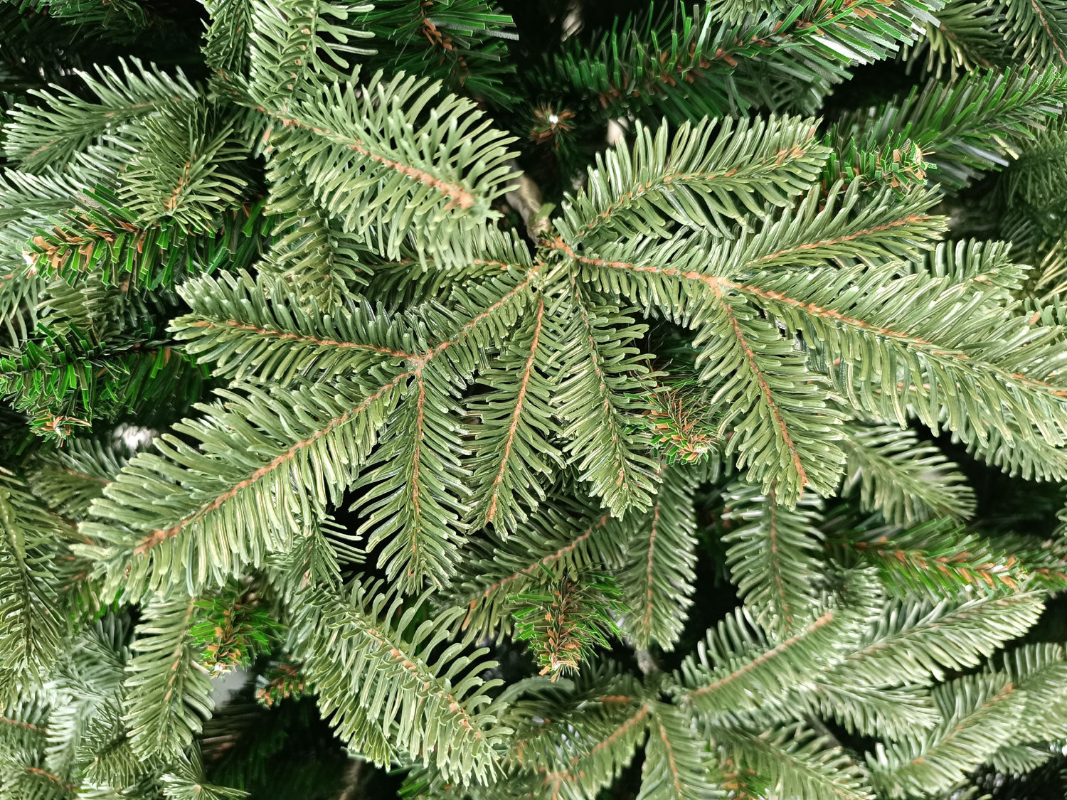Brad artificial Christmas Deluxe by Sersimo, Canada Mix, 2D+3D, 230cm