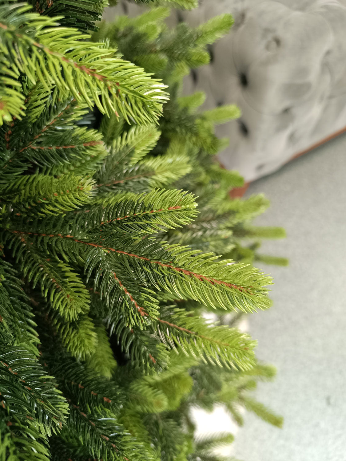 Brad artificial Christmas Deluxe by Sersimo, Carpati cu varfuri verzi, 2D+3D, 230cm