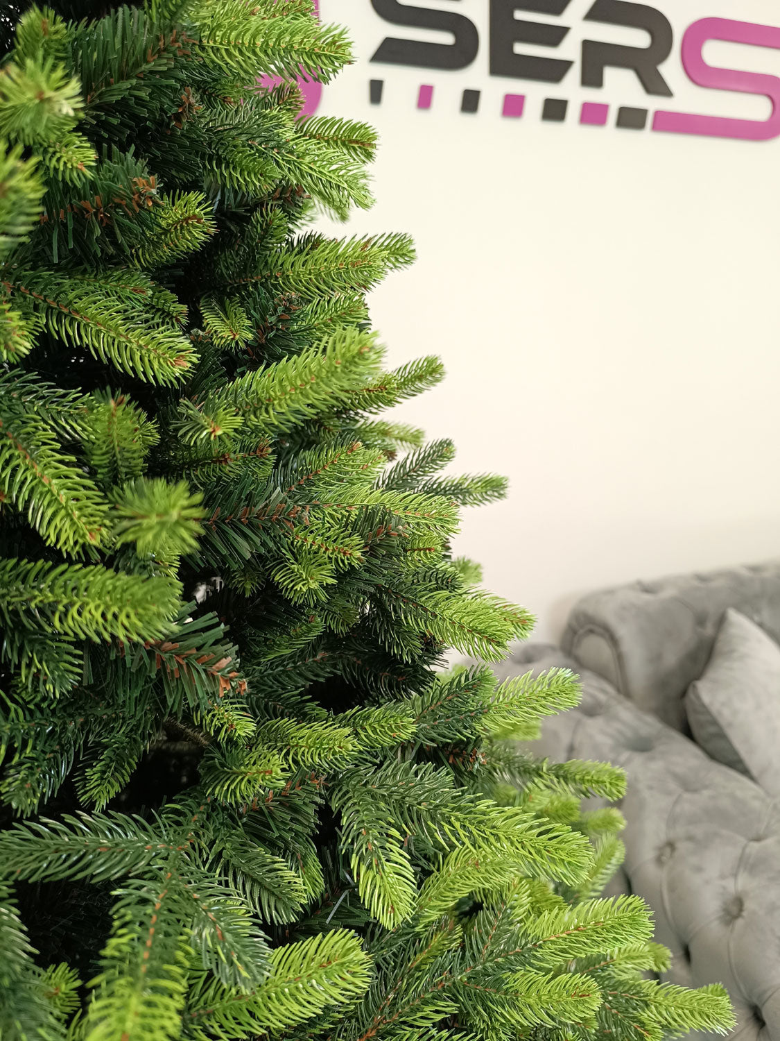 Brad artificial Christmas Deluxe by Sersimo, Carpati cu varfuri verzi, 2D+3D, 230cm