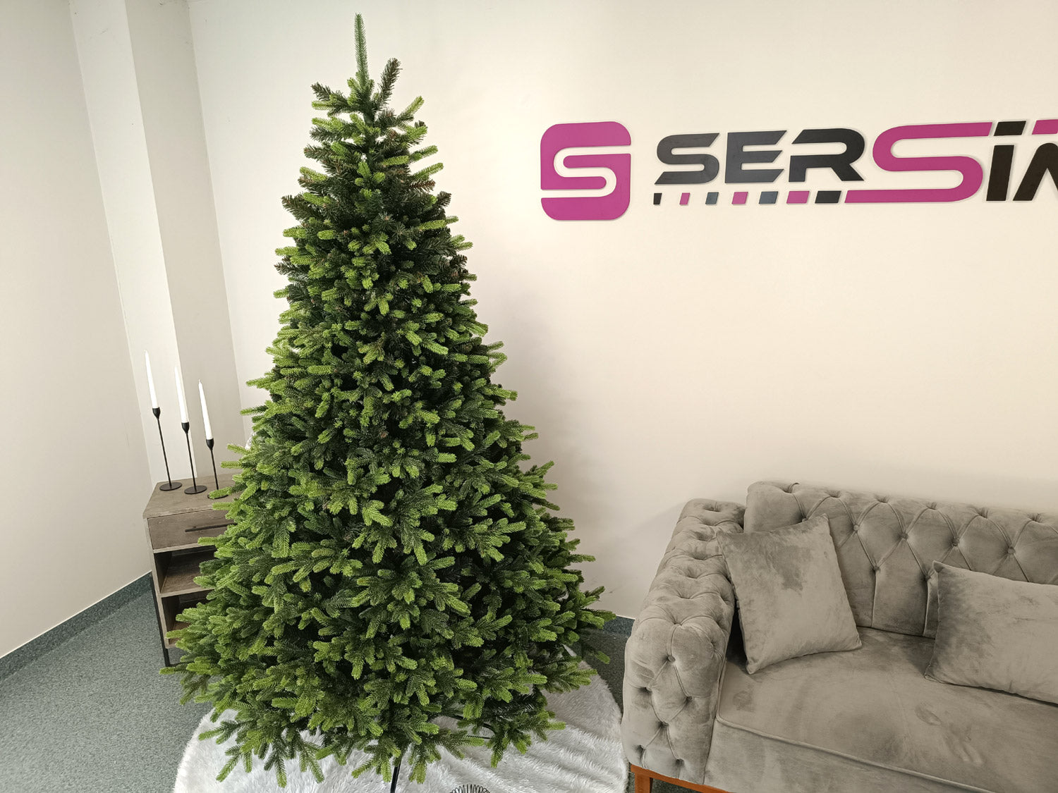 Brad artificial Christmas Deluxe by Sersimo, Carpati cu varfuri verzi, 2D+3D, 230cm