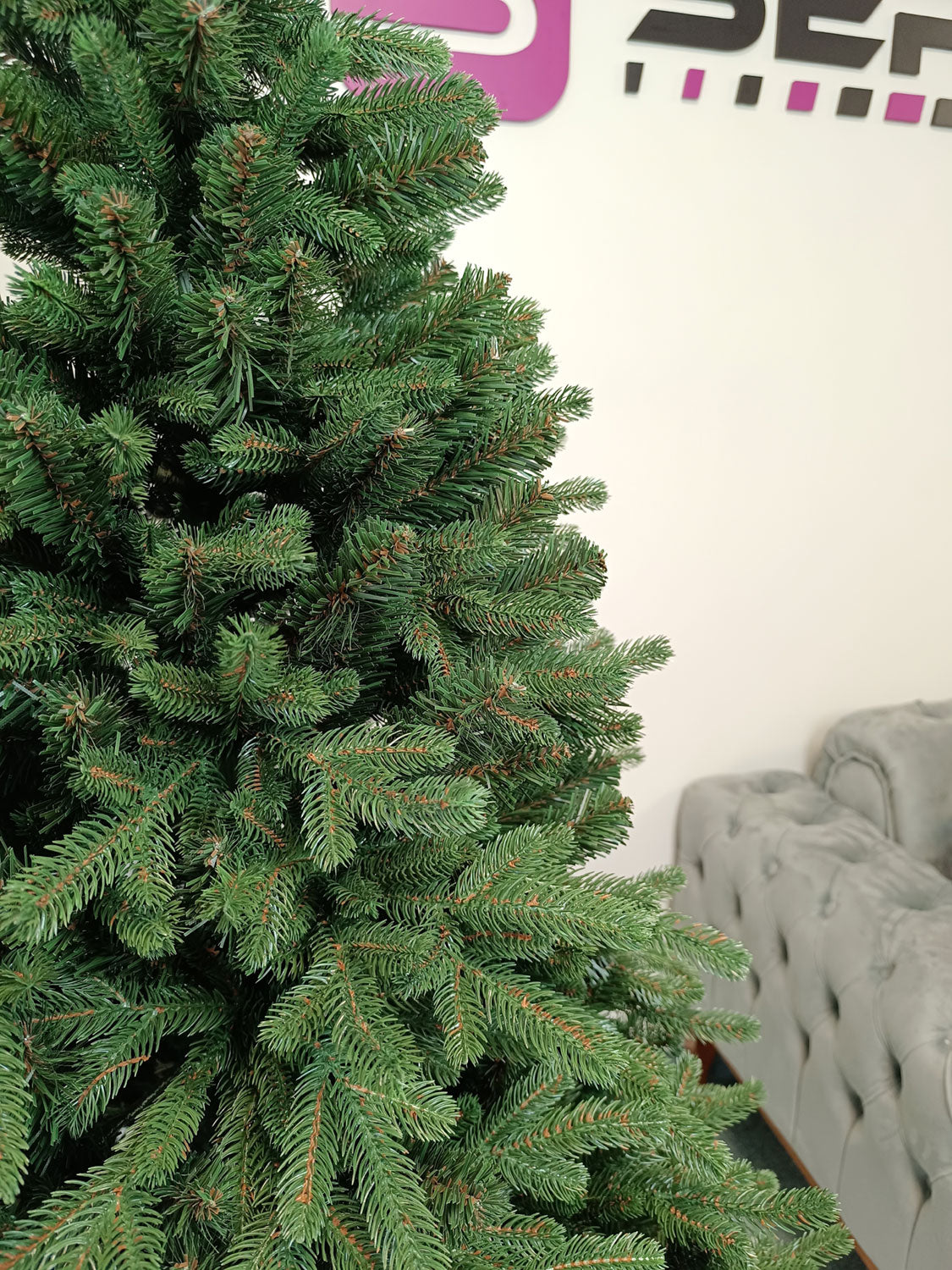 Brad artificial Christmas Deluxe by Sersimo, Carpati, 2D+3D, 180cm