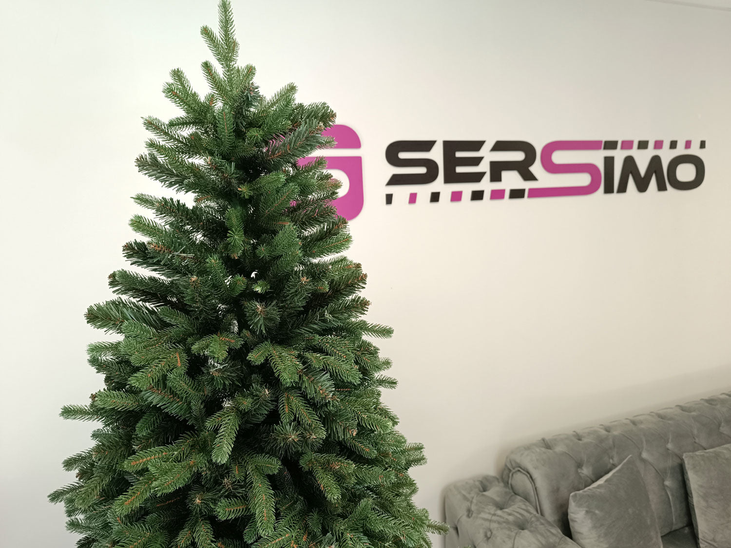 Brad artificial Christmas Deluxe by Sersimo, Carpati, 2D+3D, 210cm