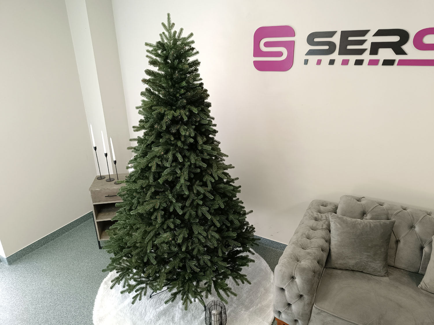 Brad artificial Christmas Deluxe by Sersimo, Carpati, 2D+3D, 210cm