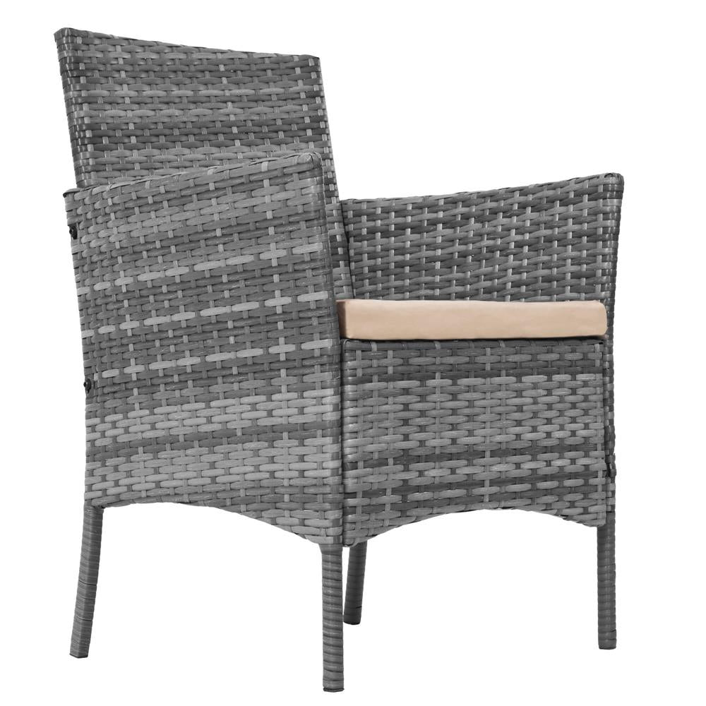 Set mobilier terasa, din tehnorattan, masa cu blat sticla securizata, 2 fotolii si 1 canapea cu perne, gri