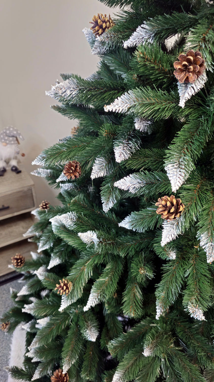 Brad artificial Christmas Deluxe by Sersimo, Danemark, 2D, 220cm