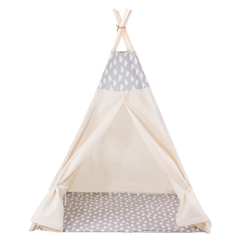 Cort copii Sersimo stil indian Teepee Tent cu fereastra, covoras gros si 2 perne, alb gri cu norisori