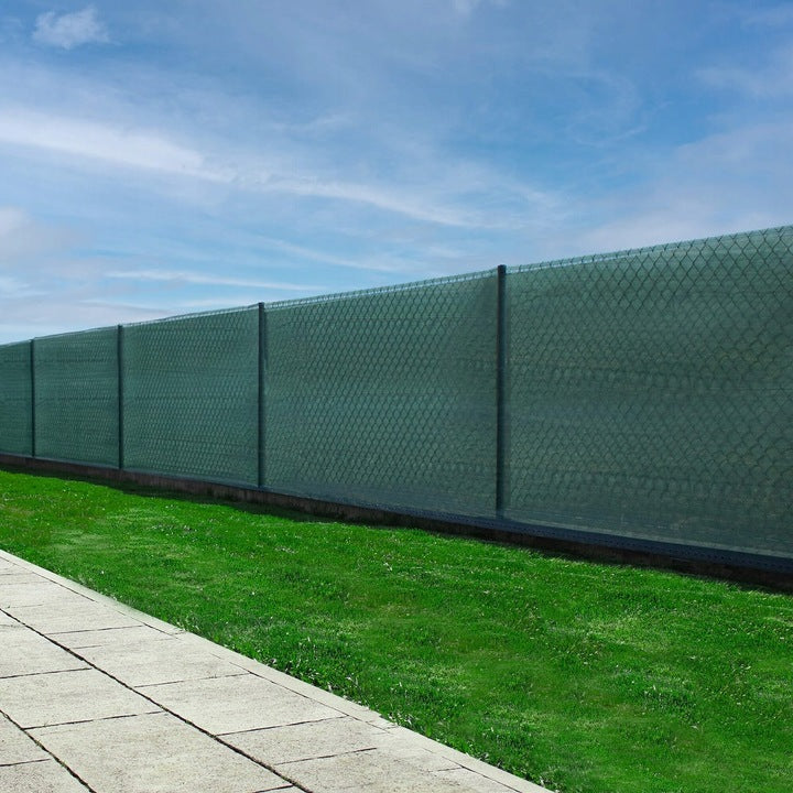 Plasa umbrire si intimitate pentru gard, 1.5m latime, 50m lungime, 140g densitate, verde