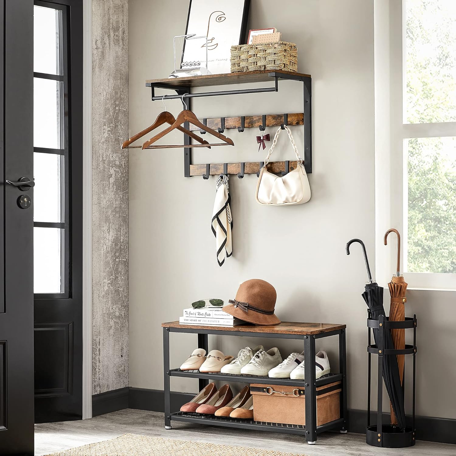 VASAGLE Raft de perete tip cuier, 10 carlige detasabile, sina pentru haine, 30x65x42cm, maro rustic si negru
