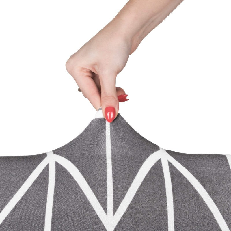Set 4 huse universale pentru scaun, marime universala, poliester si spandex, 45 x 60 cm, gri dungi