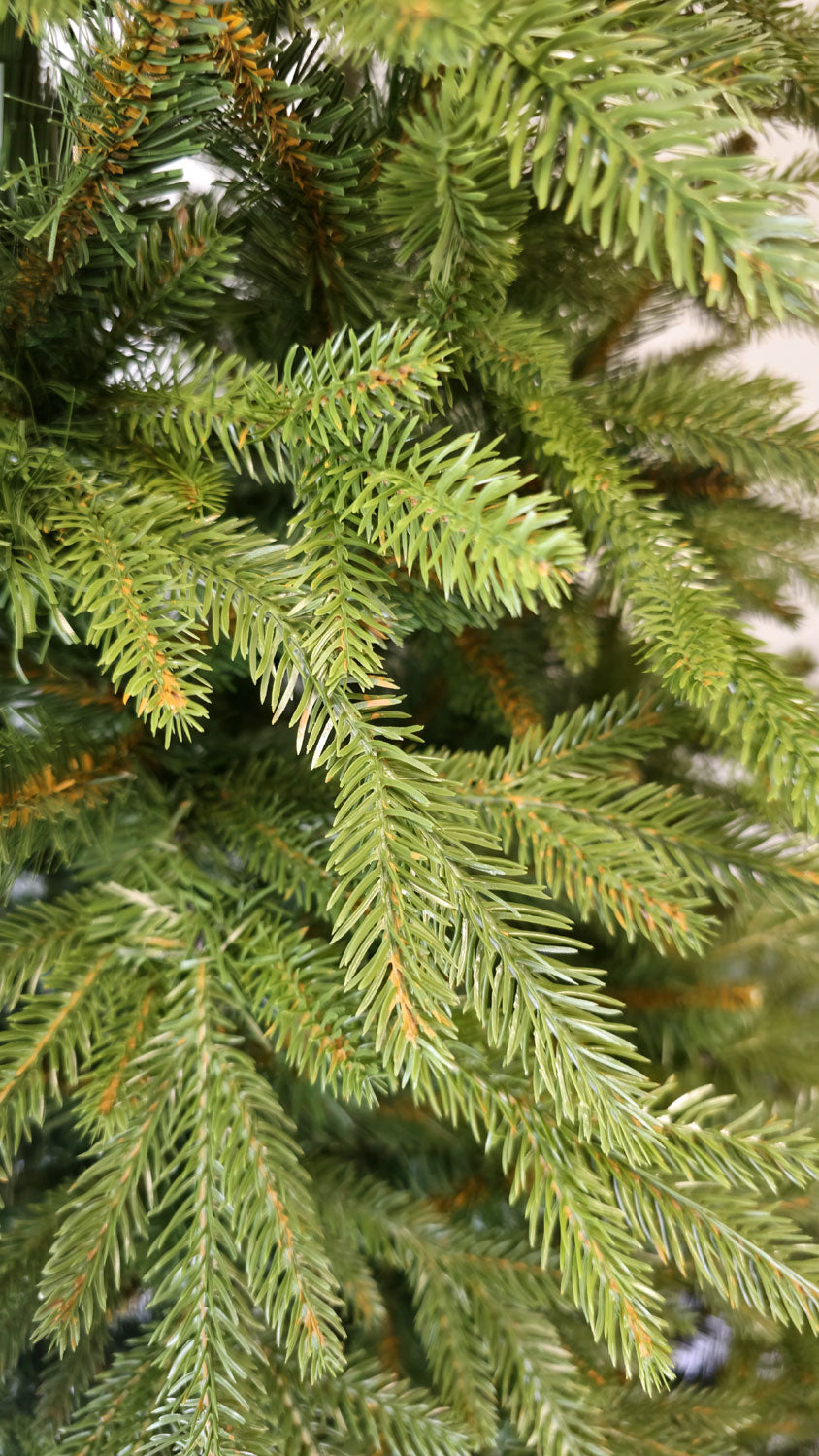 Brad artificial Christmas Deluxe by Sersimo, Nature, 2D+3D, 230cm - 13