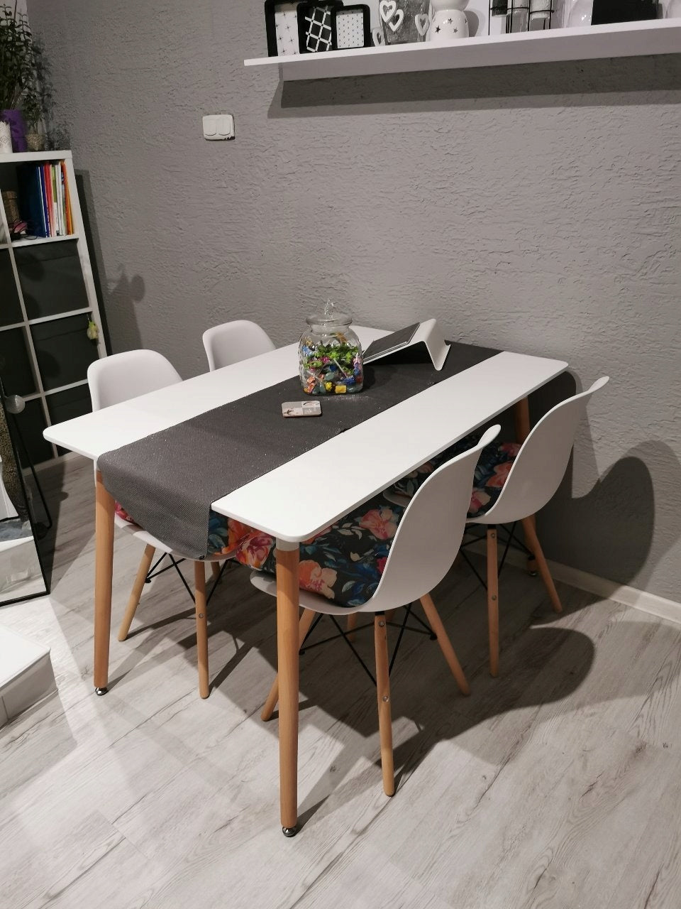 Set 4 scaune dining Scandinav pentru bucatarie, 38x42x82cm, alb