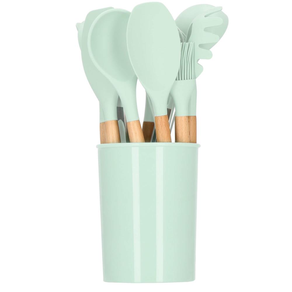 Set Sersimo 12 ustensile de bucatarie din silicon termorezistent si maner din bambus, verde deschis