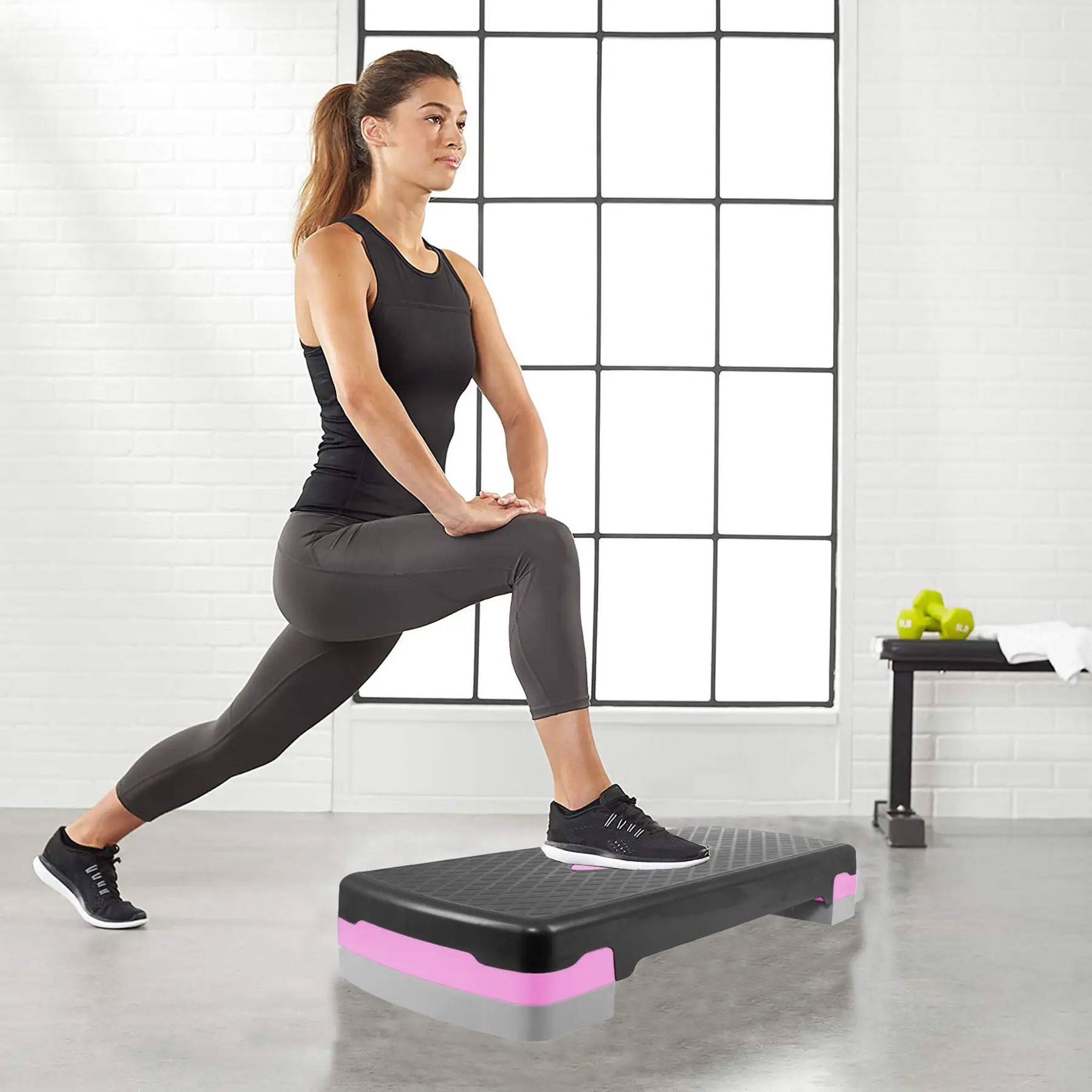 Stepper aerobic, ajustabil in 2 trepte, gri/roz, greutate maxima 250 kg, cu covoras de protectie