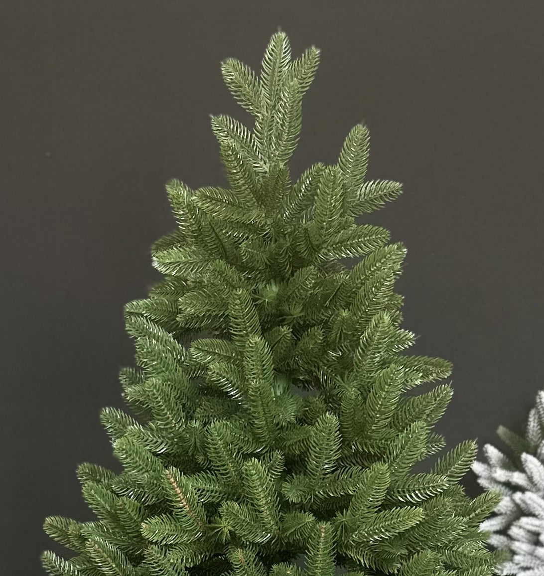 Brad artificial Christmas Deluxe by Sersimo, Belgia, 2D+3D, 210cm
