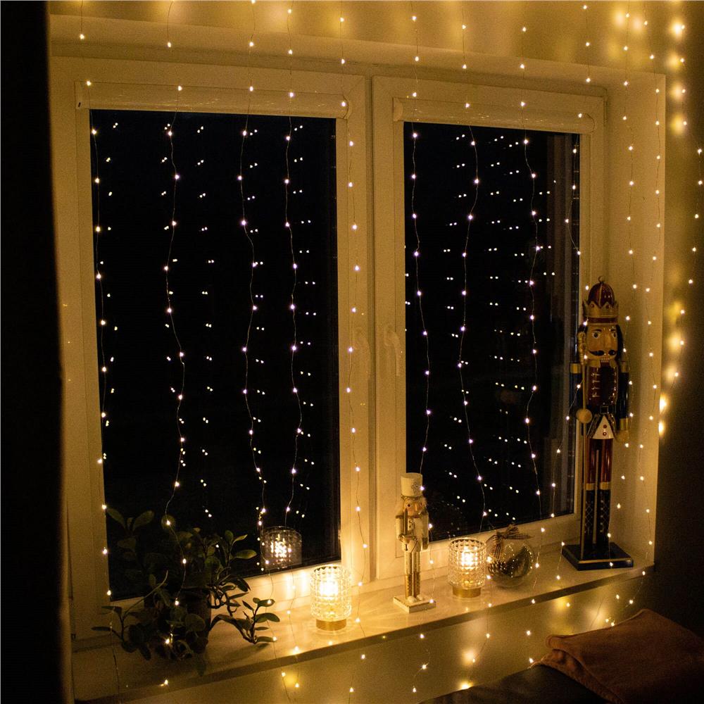 Ghirlanda luminoasa tip perdea 300 LED-uri, 3x3m, pentru interior, cu telecomanda, alb cald (galben)