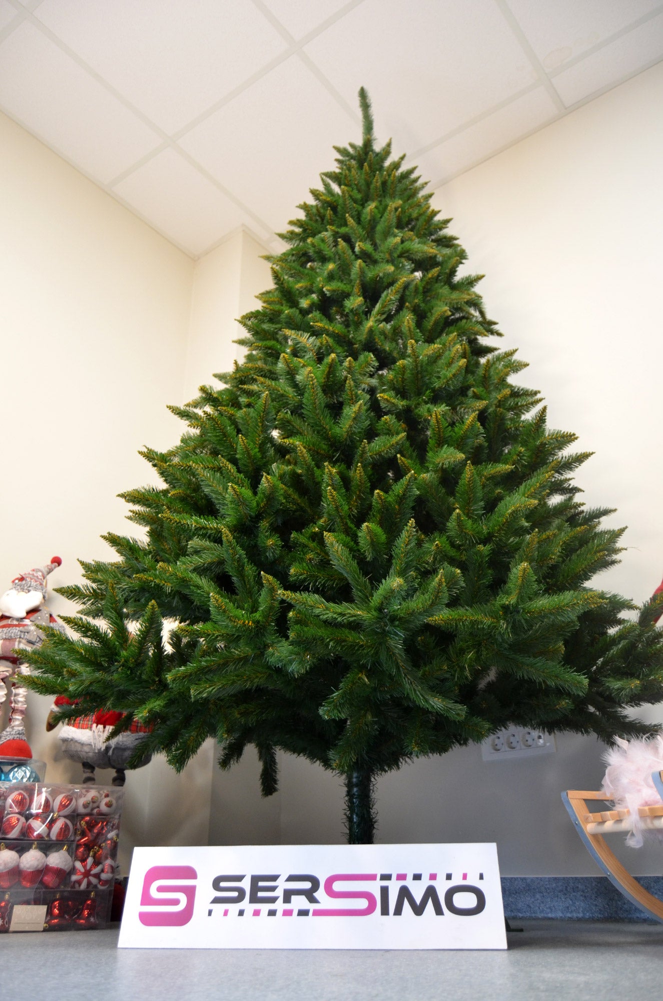 Brad artificial Christmas Deluxe by Sersimo, Himalaya, 240cm
