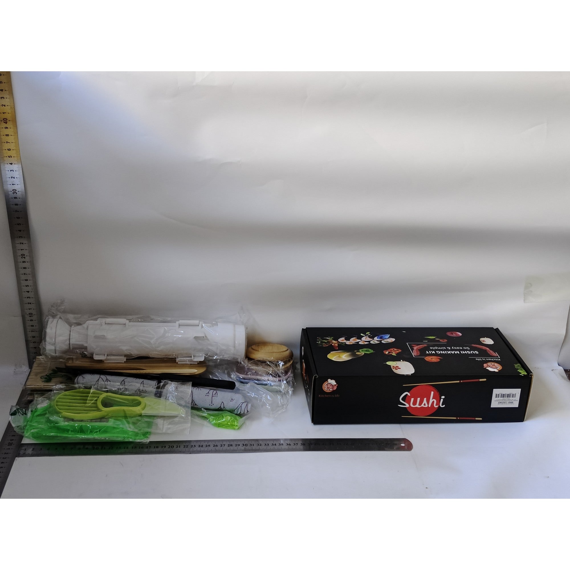 Set Ustensile pentru Sushi, Set din 31 Accesorii pentru Sushi, Set pentru Sushi HOME MADE, Cutit Inclus, Forme, Betisoare, Multicolor