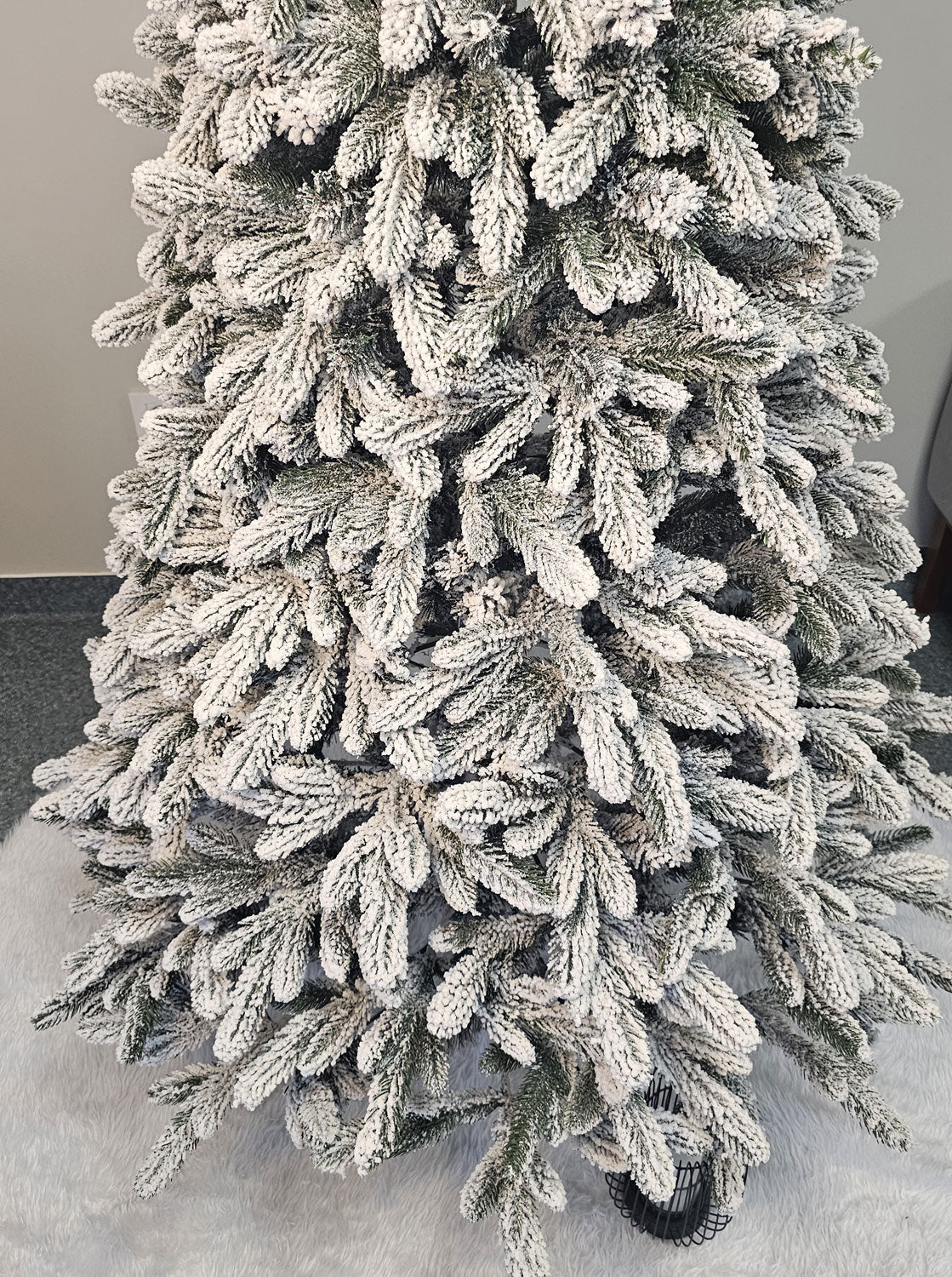 Brad artificial Christmas Deluxe by Sersimo, Global nins, mix 2D+3D, 180cm