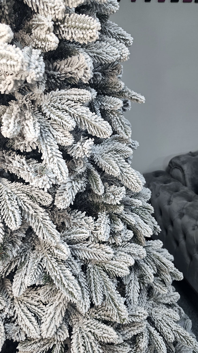 Brad artificial Christmas Deluxe by Sersimo, Global nins, mix 2D+3D, 250cm