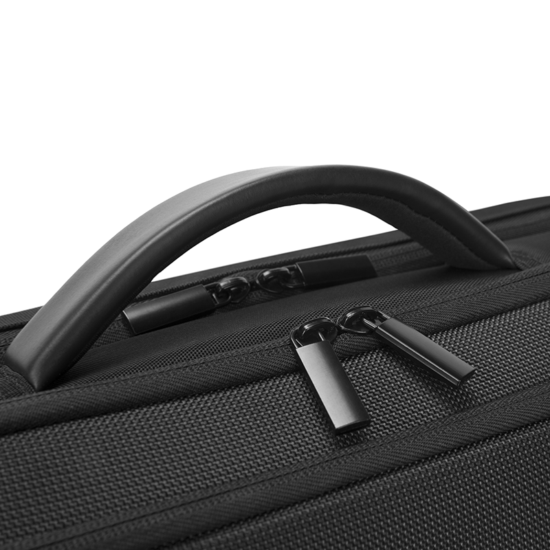 GEANTA Lenovo, pt. notebook de max 15.6 inch, 1 compartiment, buzunar frontal, 410 x 330 x 64 mm, poliester, negru