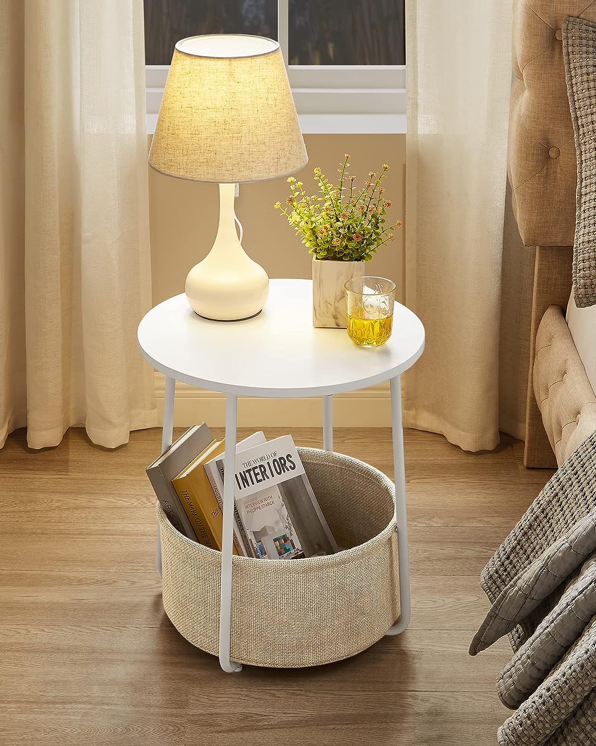Masuta de cafea rotunda cu cos de stofa, stil modern, 45x50cm, alb cu bej