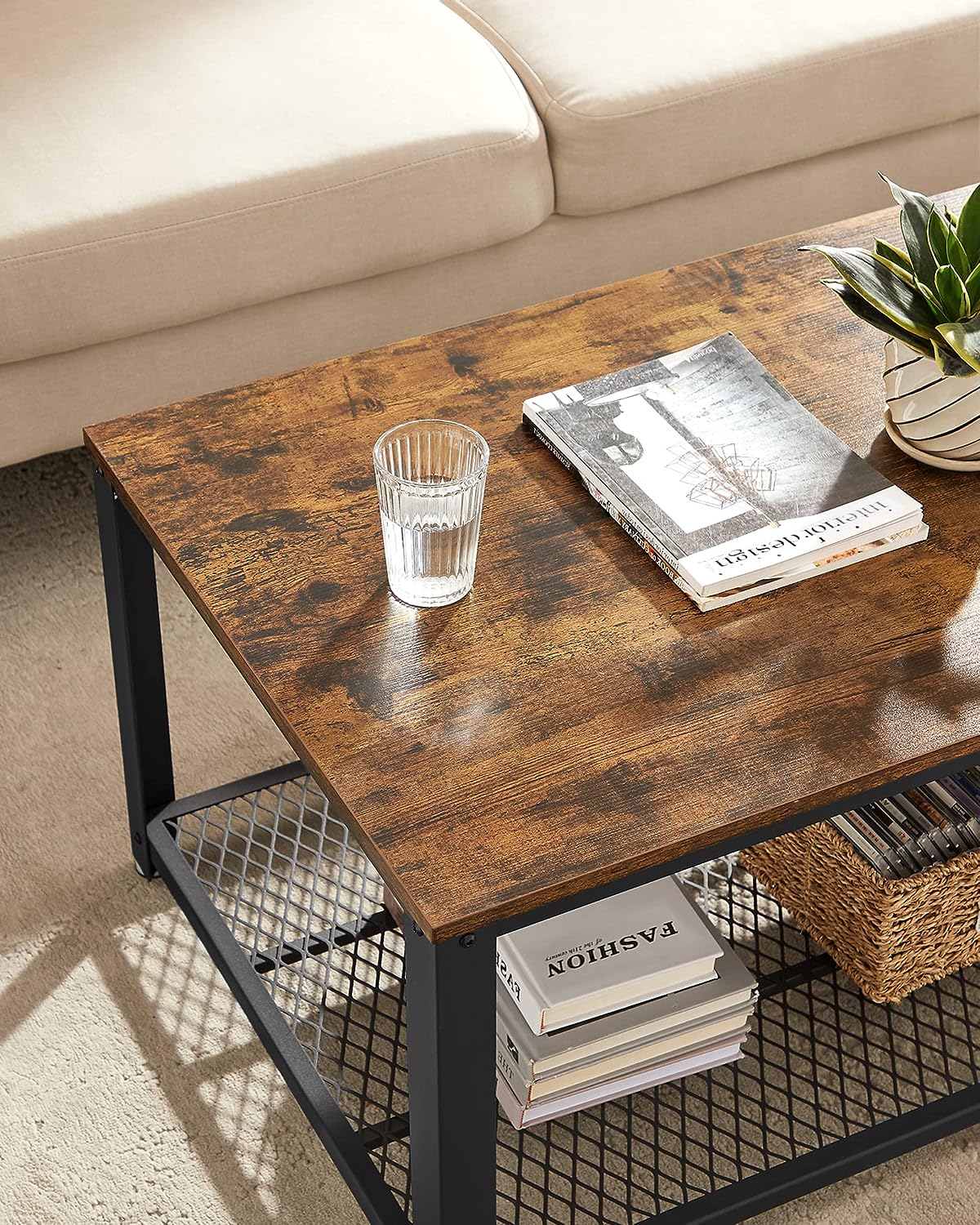 VASAGLE Masuta de cafea, cu cadru metalic, raft de depozitare, pentru living, 45x106x60cm, stil industrial, maro rustic