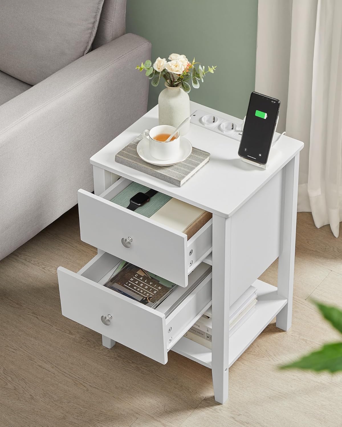 VASAGLE Noptiera din bambus, cu 2 sertare, 2 prize si 2 USB, 35x40x60 cm, alb