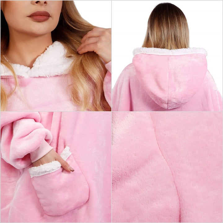 Patura tip hanorac, cu maneci, gluga si buzunare, material plus, marime universala, roz