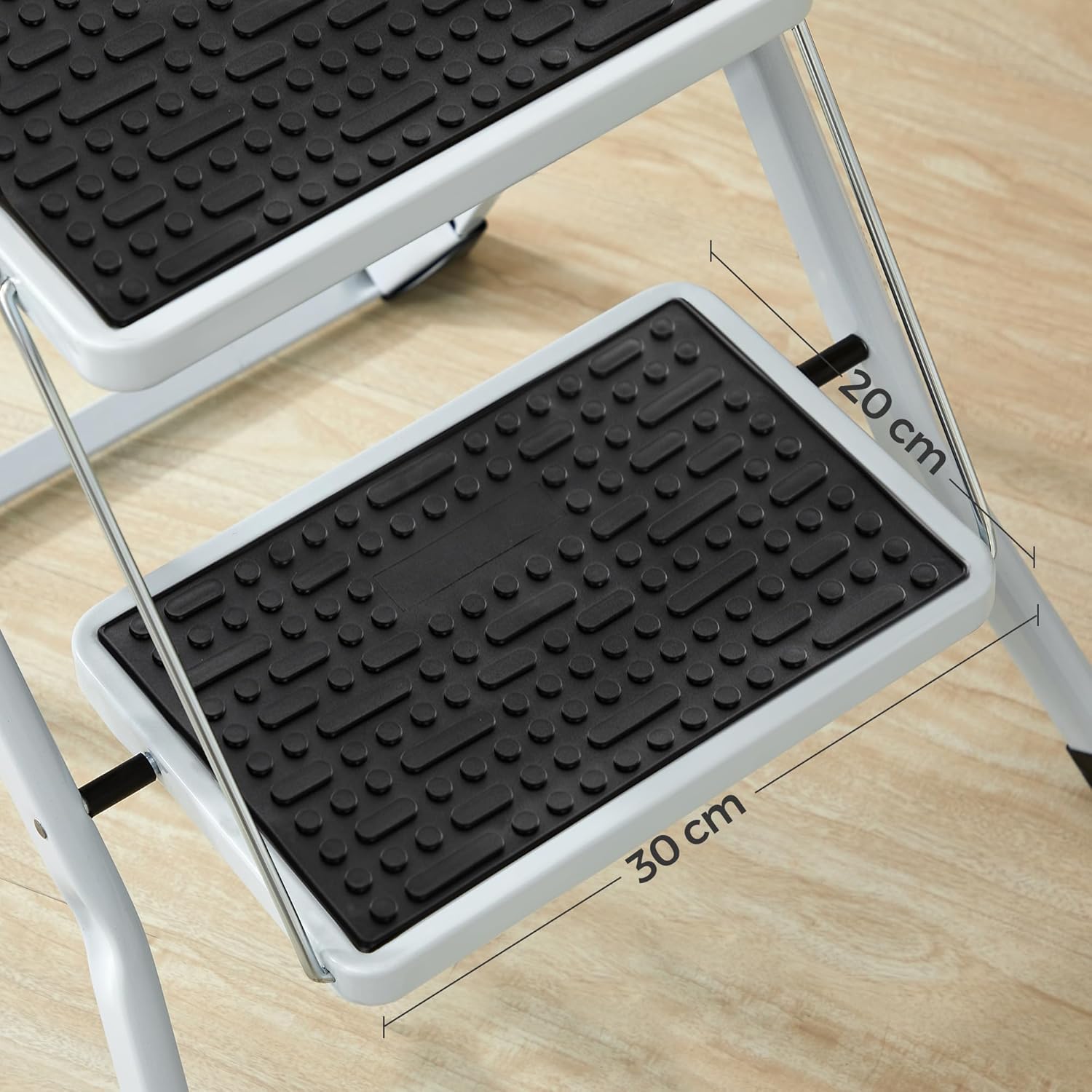 SONGMICS Scara pliabila cu 2 trepte, sarcina 150 kg, otel, 50x60x44 cm, alb si negru