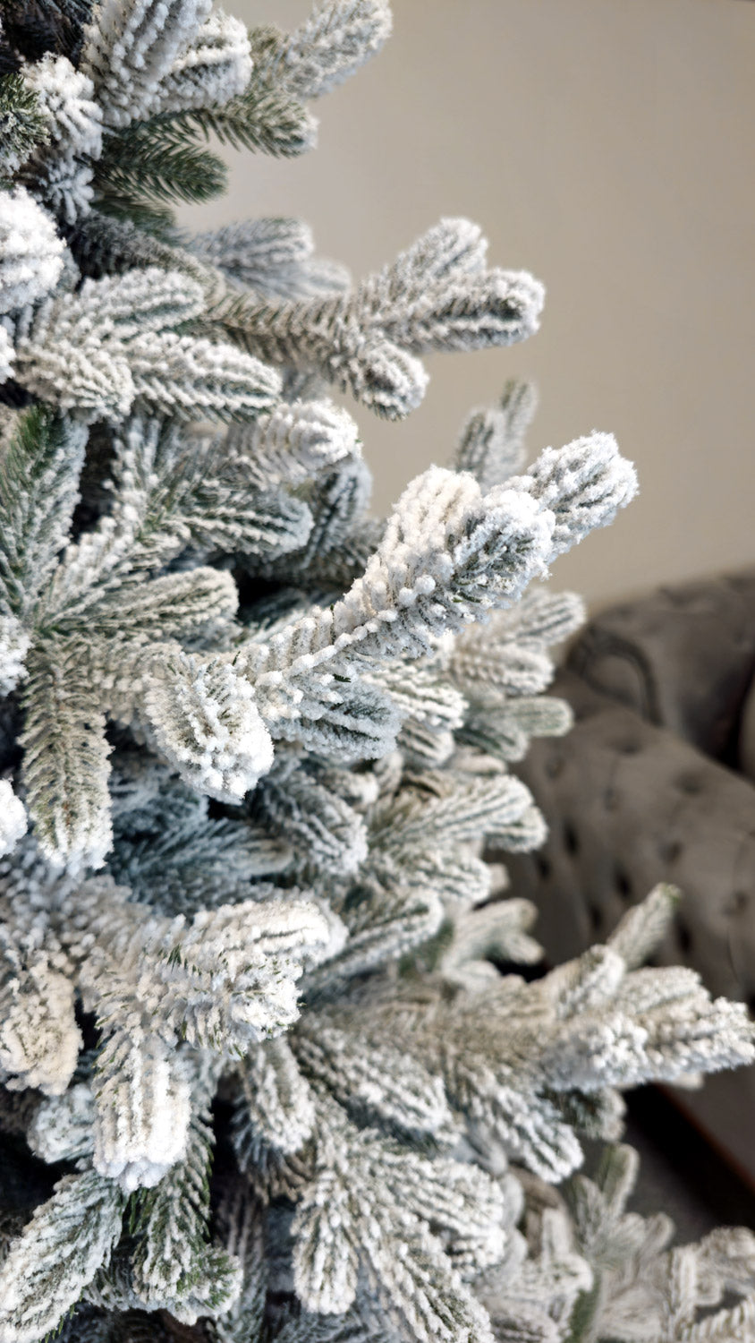 Brad artificial Christmas Deluxe by Sersimo, Viena Select nins, integral 3D, 230cm