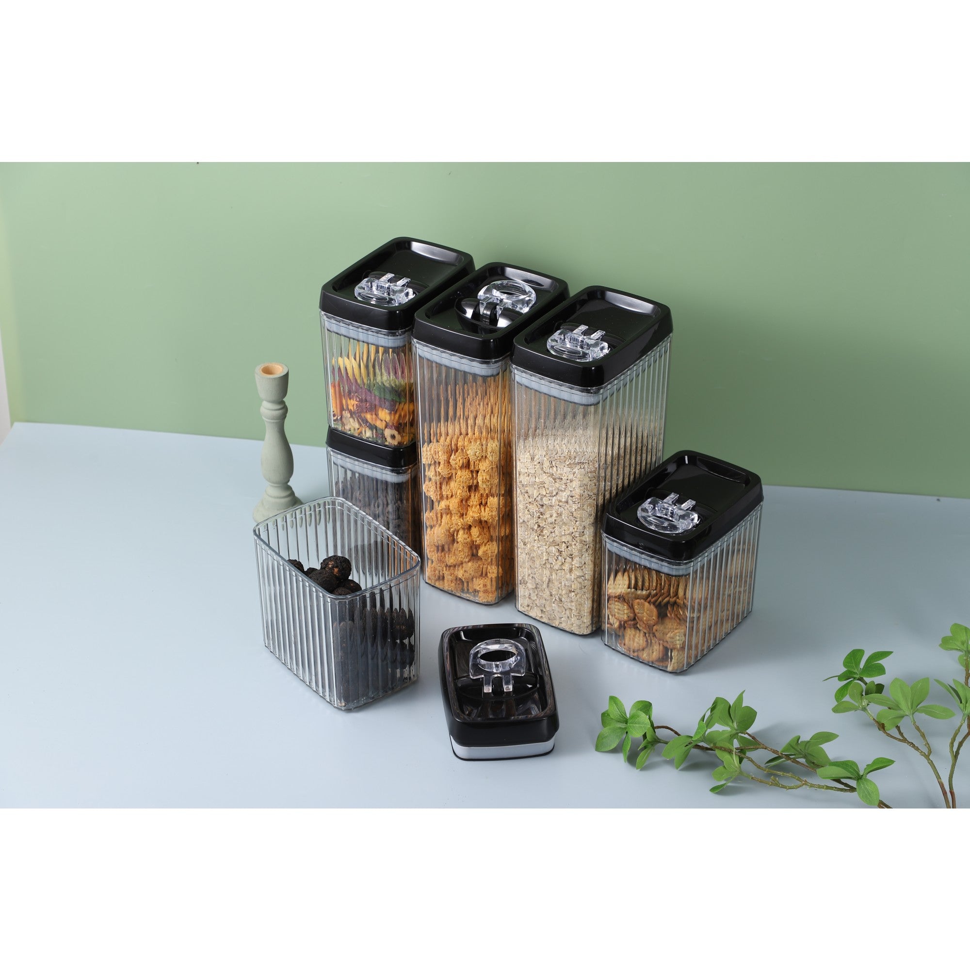 Set 6 Recipiente din Plastic, pentru Alimente/Obiecte, Inchidere Ermetica, Textura Ondulata, 6 x 1.5l, Transparent