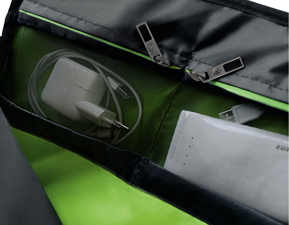 GEANTA Leitz, pt. notebook de max. 15.6 inch, 1 compartiment, buzunar frontal x 2 | buzunar dorsal x 2, waterproof