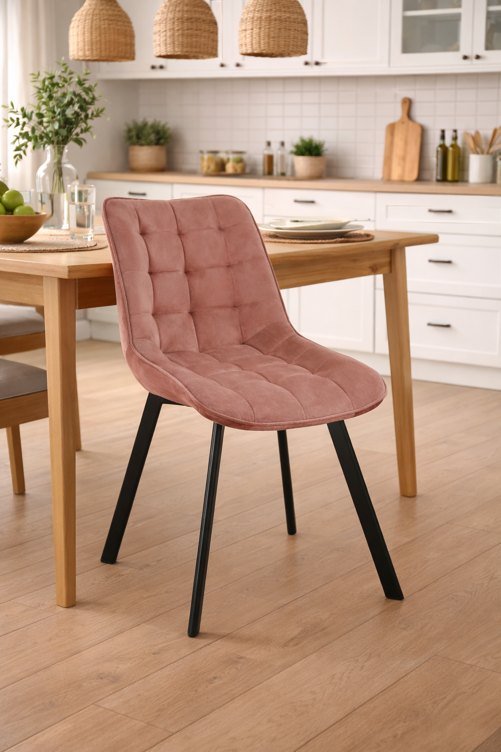 Scaun tapitat, din velur, picioare metalice, maxim 125 kg, 48x60x87 cm, roz pudrat