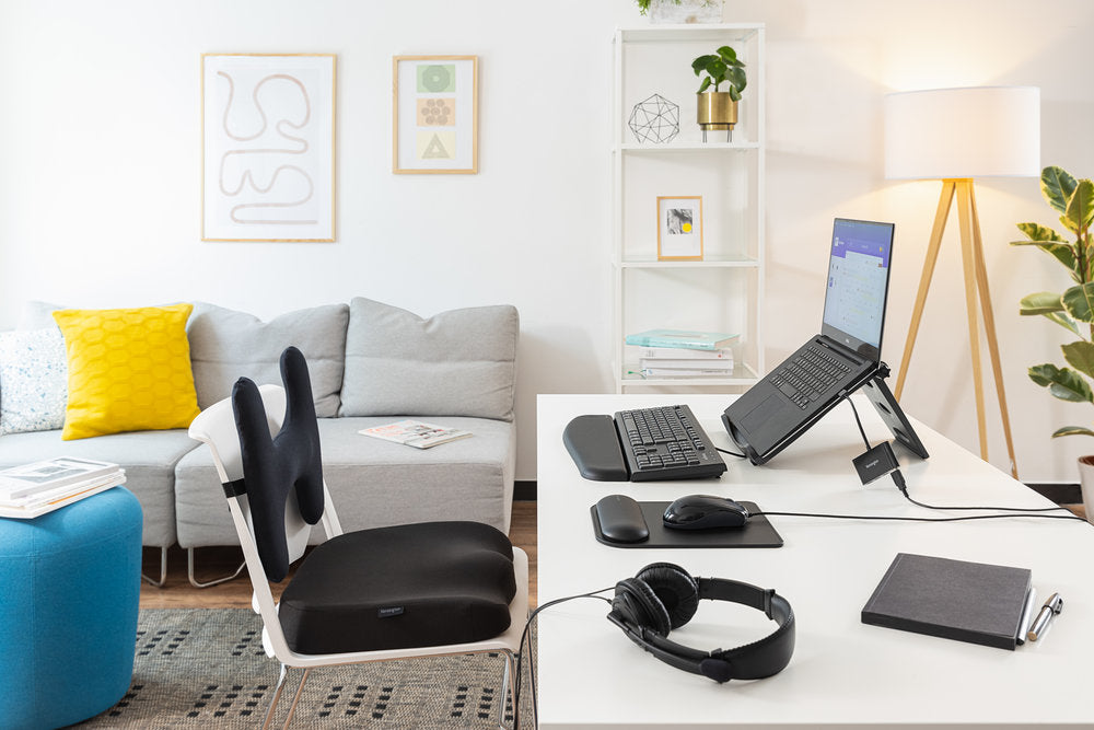 PERNA ERGONOMICA KENSINGTON, pentru scaun, spuma cu emmorie, husa lavabila, negru, "K55805WW"