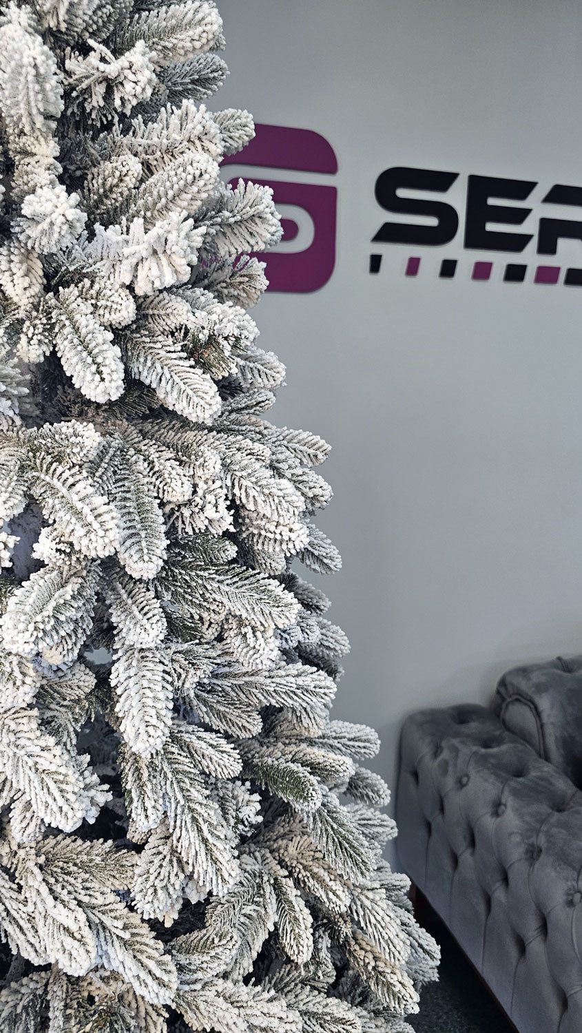 Brad artificial Christmas Deluxe by Sersimo, Global nins, mix 2D+3D, 210cm