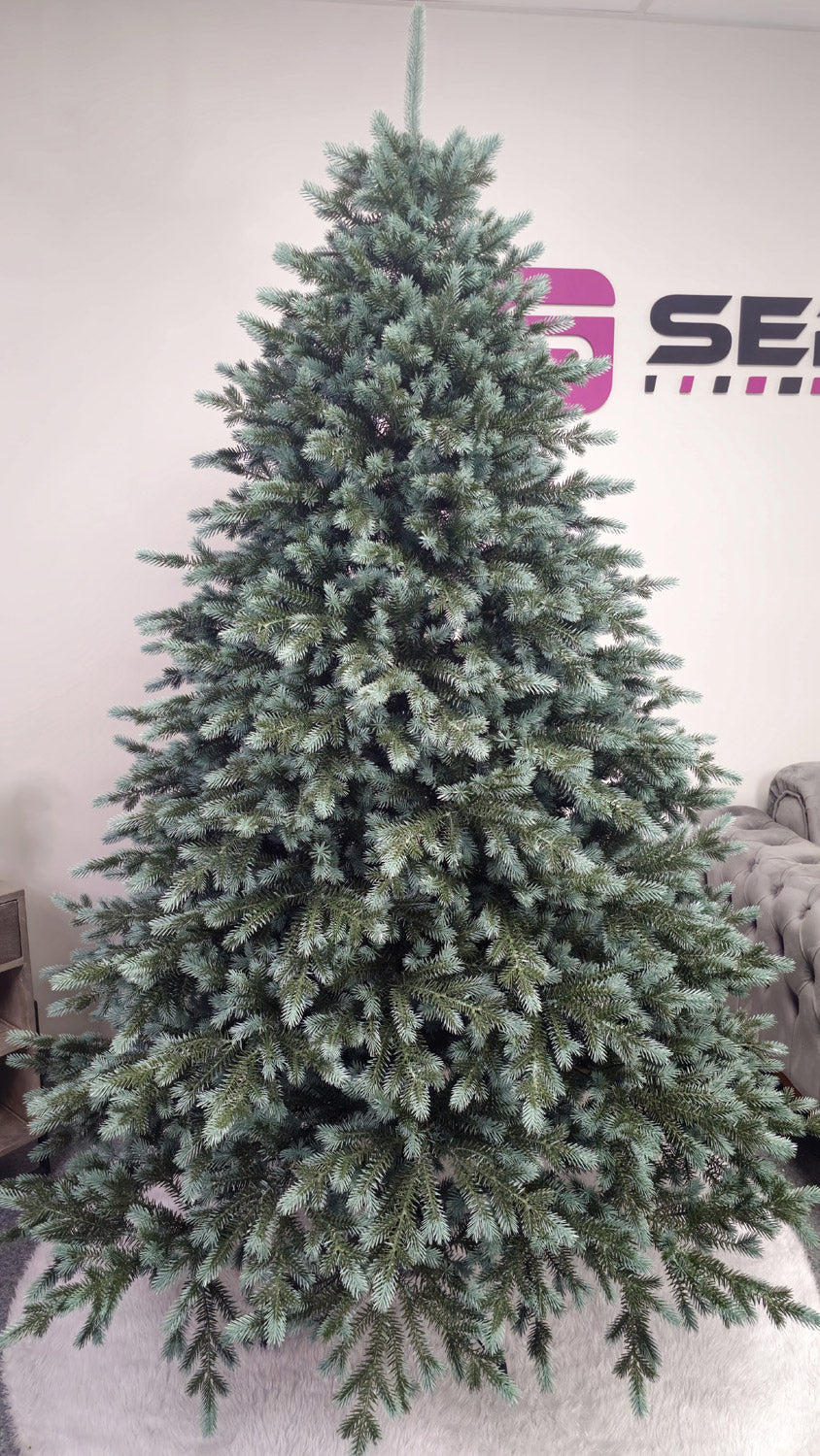 Brad artificial Christmas Deluxe by Sersimo, Alaska Select verde argintiu, integral 3D, 210 cm