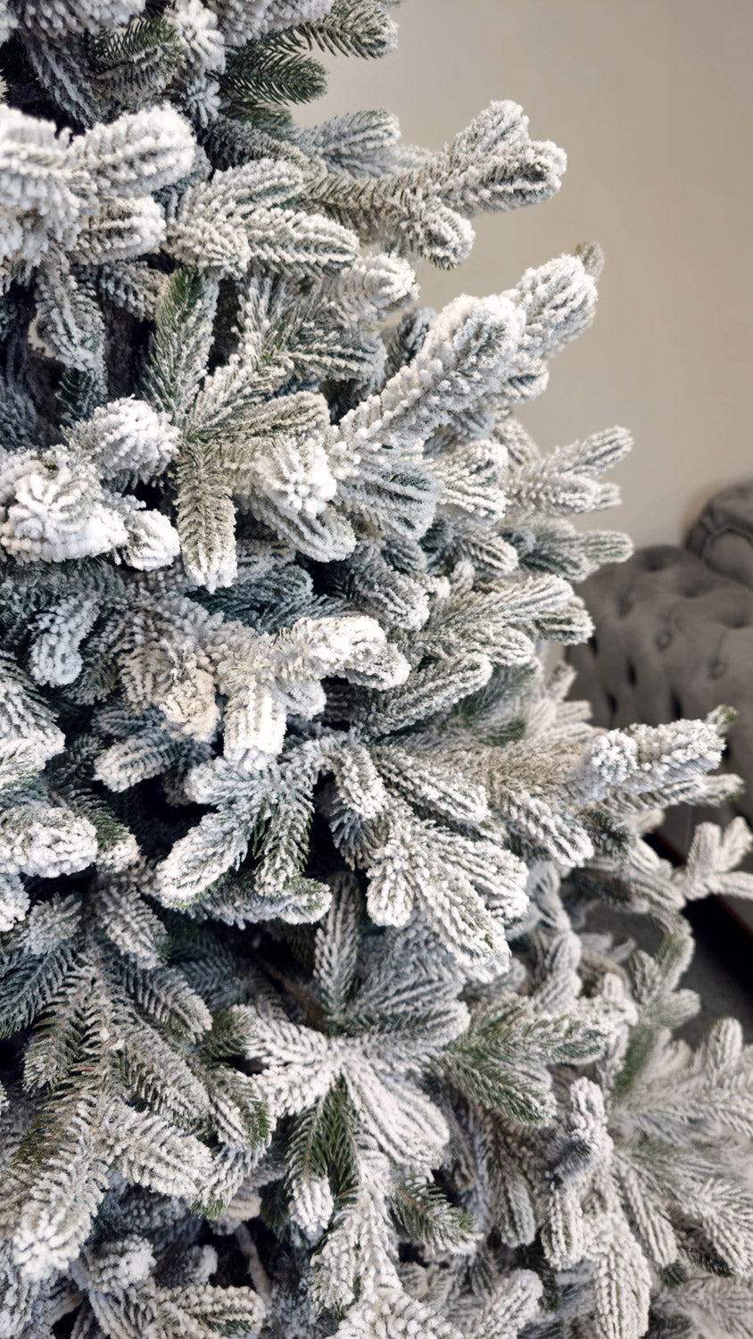 Brad artificial Christmas Deluxe by Sersimo, Viena Select nins, integral 3D, 230cm