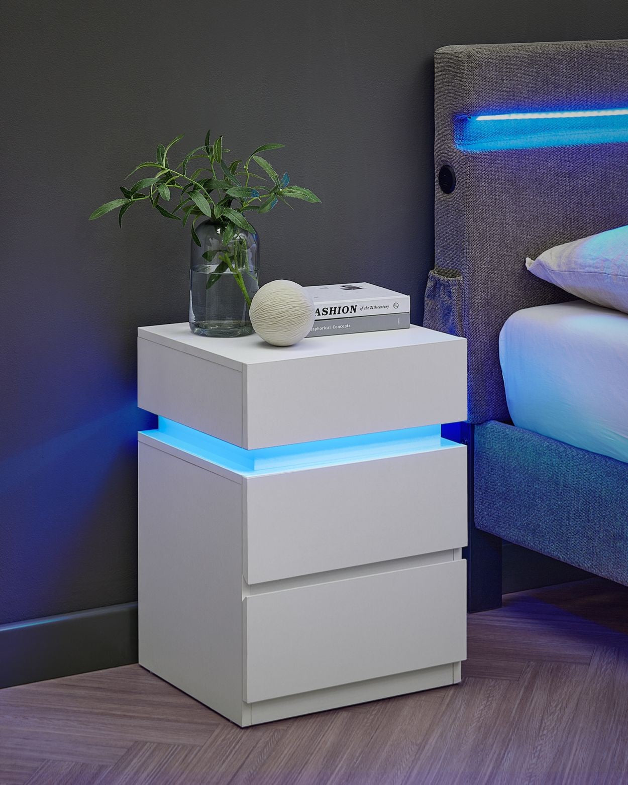 VASAGLE Noptiera din MDF cu iluminare LED, culori si intensitate reglabile, 35x40x55cm, alb