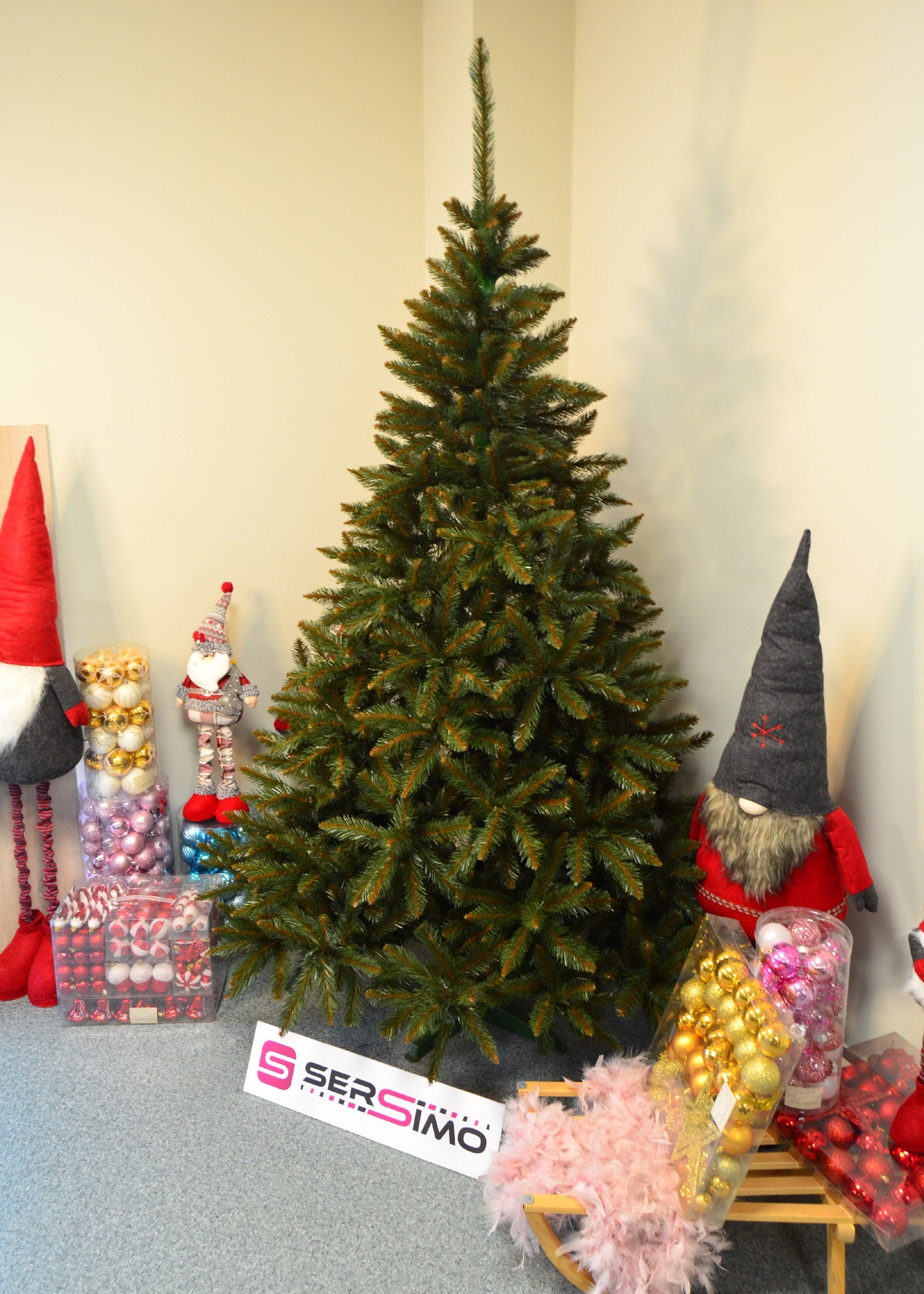 Brad artificial Christmas Deluxe by Sersimo, Royal, 220cm