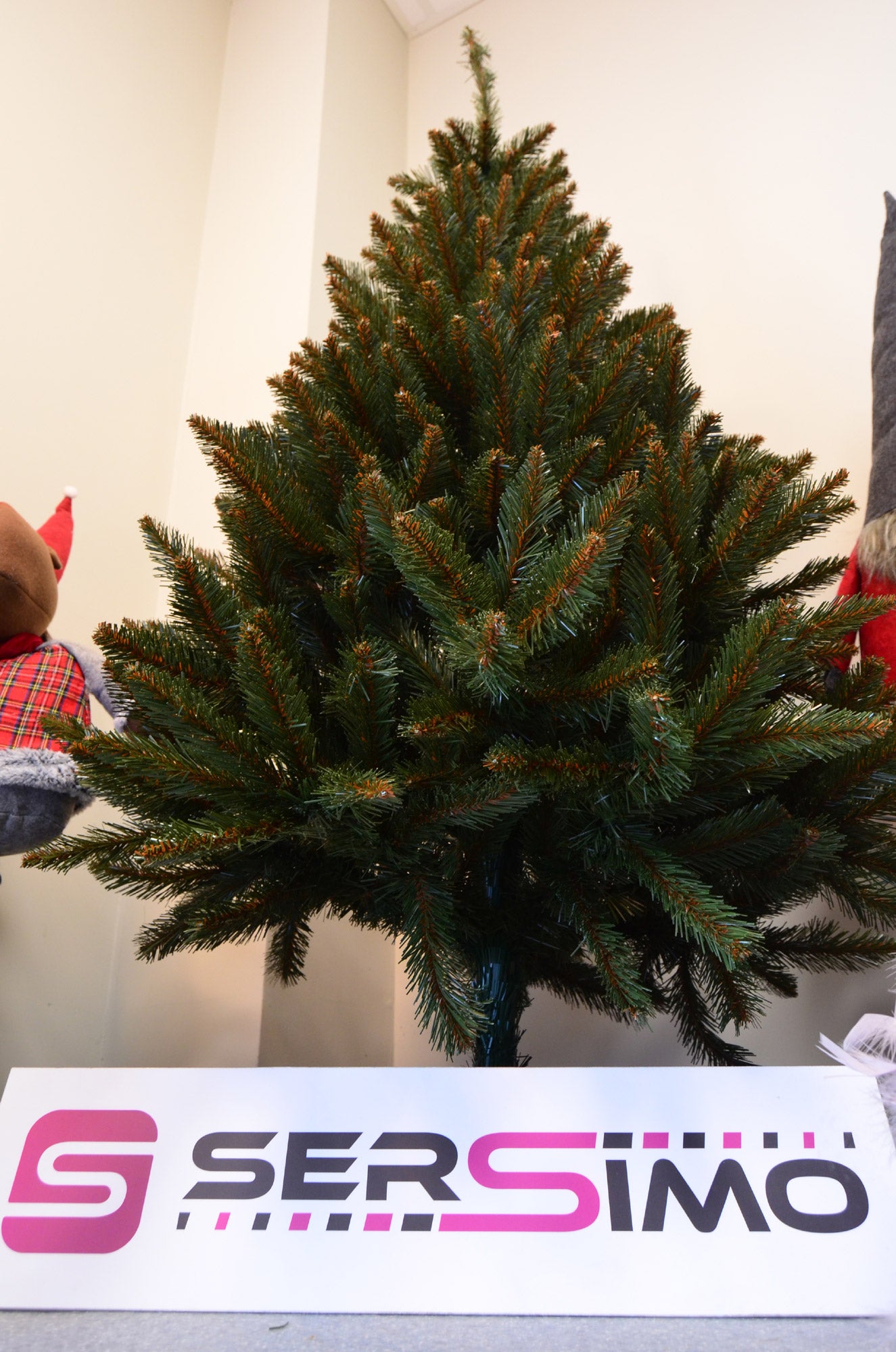 Brad artificial Christmas Deluxe by Sersimo, Royal, 150cm