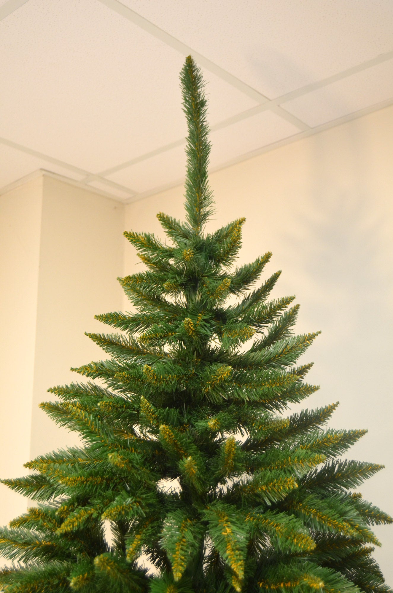 Brad artificial Christmas Deluxe by Sersimo, Himalaya, 240cm