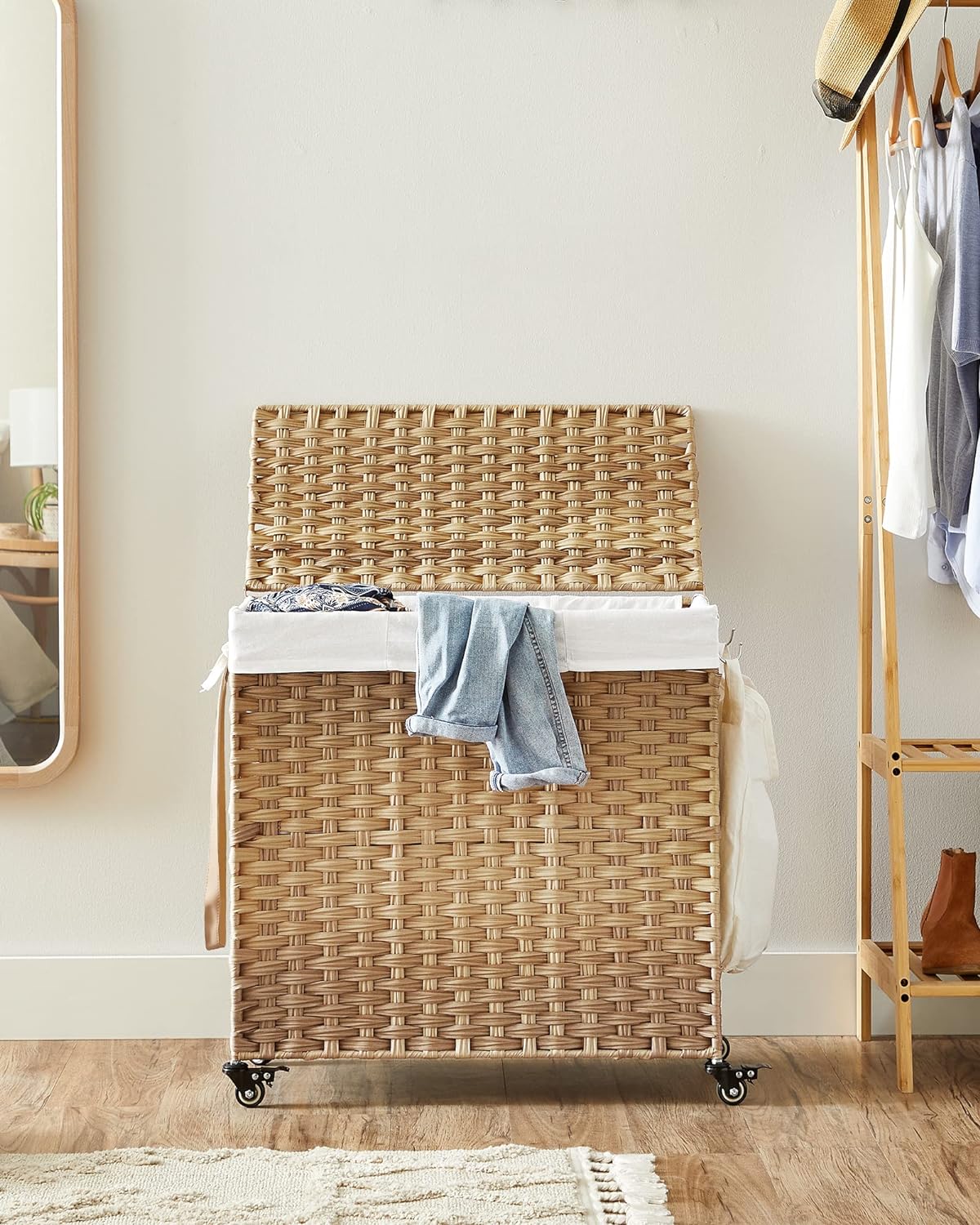 SONGMICS Cos de rufe tesut manual, cu captuseala detasabila lavabila, 3 compartimente, stil ratan, 140 litri, 66x33x60 cm, maro