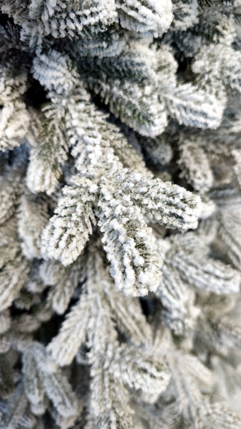 Brad artificial Christmas Deluxe by Sersimo, Viena Select nins, integral 3D, 180cm