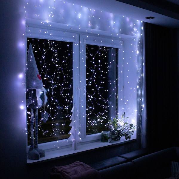 Perdea luminoasa 300 LED-uri, 3m, pentru interior/exterior, telecomanda, iluminare alba
